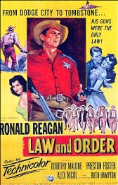 Ronald Reagan, Dorothy Malone, Preston Foster Fin du 19e si�cle, au Far West. Louis Ring, un hors la loi, doit abattre Tom Rosser, l'ancien sh�rif qui veut ramener l'ordre dans la r�gion. Il d�cide d'agir en pleine nuit mais se trompe et au lieu de tuer Tom, Louis abat la femme de celui-ci. D�sesp�re, Tom jure de venger sa femme en retrouvant le meurtrier...